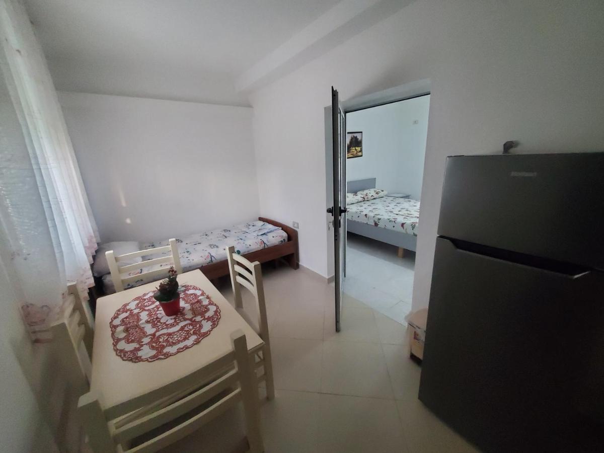 Guest House Vlora Kültér fotó