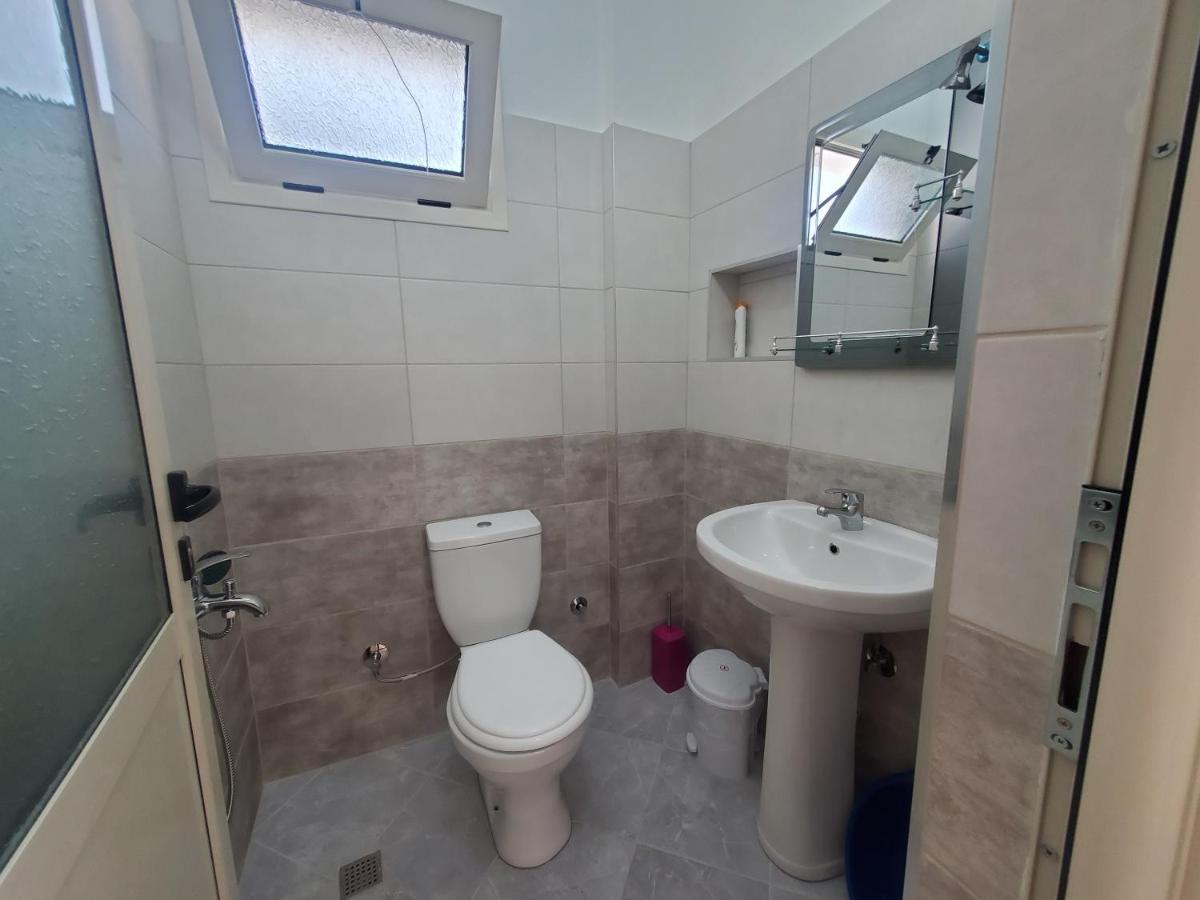 Guest House Vlora Kültér fotó